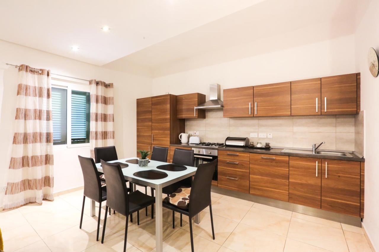 Valletta Triton Apartment Экстерьер фото